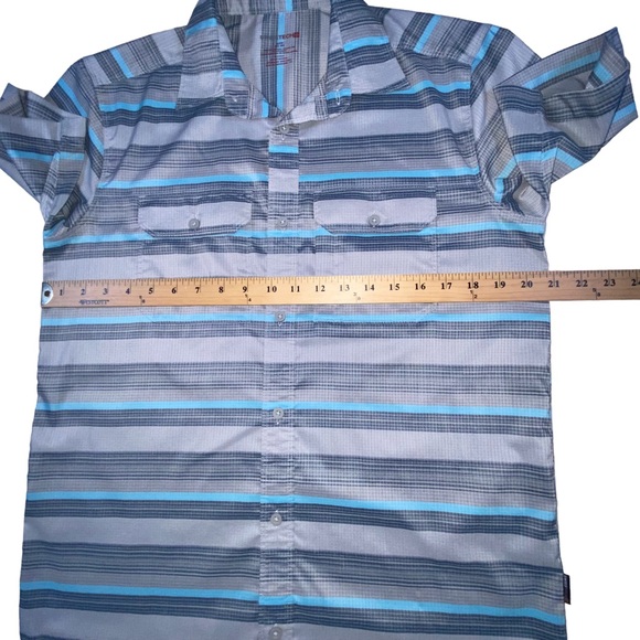 SwissTech Men’s Small Gray Blue Stripe Button Down Shirt - Picture 3 of 8